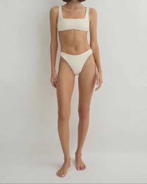 046 Aria Bikini Top - Porcelain.mp4