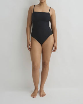 023 Aerin One Piece - Black.mp4