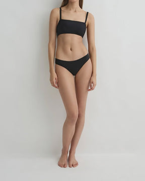 034 Anja Bikini Top - Black.mp4